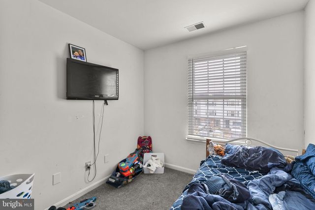 4008 CUTTY SARK RD, Middle River, MD 21220