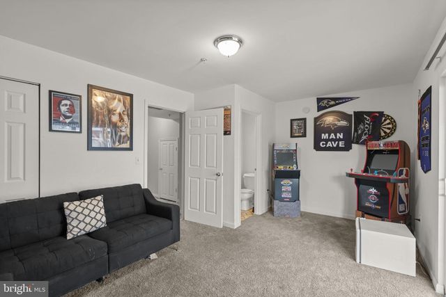 4008 CUTTY SARK RD, Middle River, MD 21220