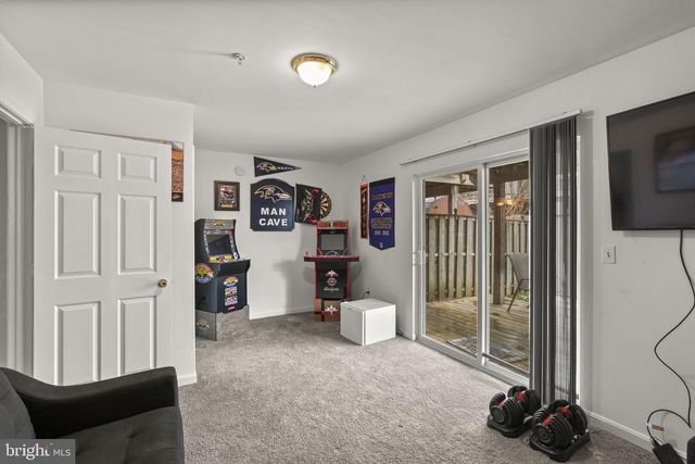 4008 CUTTY SARK RD, Middle River, MD 21220