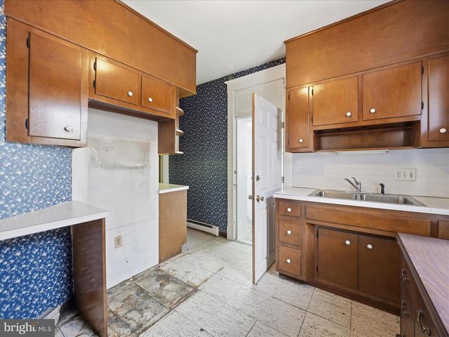 2201 N 2ND ST, Harrisburg, PA 17110
