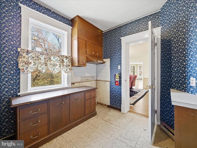 2201 N 2ND ST, Harrisburg, PA 17110