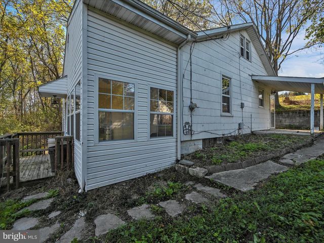 1734 THOMPSON AVE, Annville, PA 17003