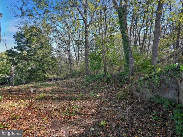 1734 THOMPSON AVE, Annville, PA 17003