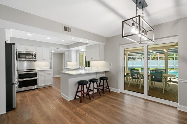 2869 WEATHERSFIELD COURT, Clearwater, FL 33761