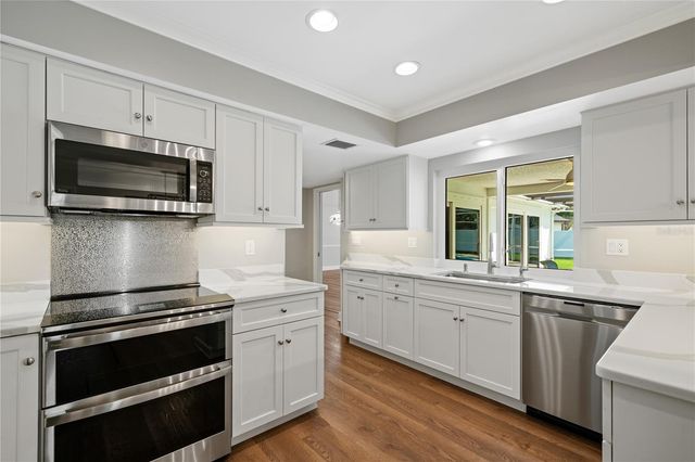 2869 WEATHERSFIELD COURT, Clearwater, FL 33761