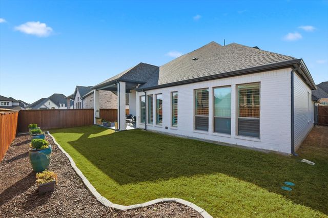 704 Pony Foot Drive, Little Elm, TX 75068