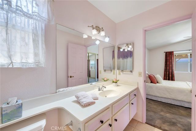 28285 Calle Lustrosos, Menifee, CA 92585