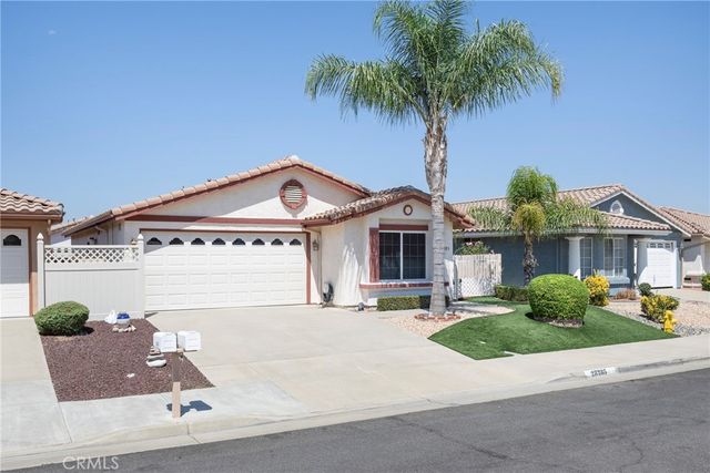 28285 Calle Lustrosos, Menifee, CA 92585