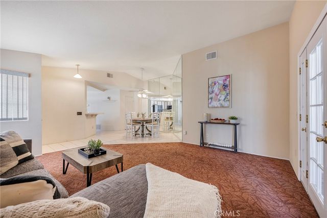 28285 Calle Lustrosos, Menifee, CA 92585