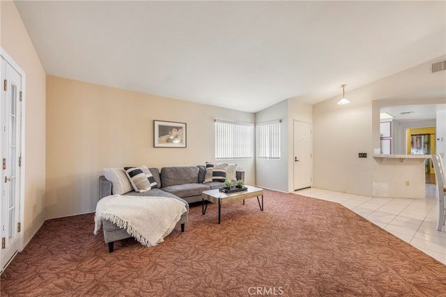 28285 Calle Lustrosos, Menifee, CA 92585