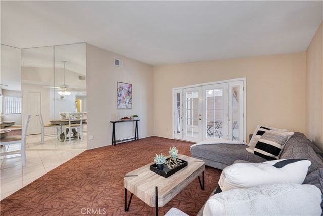 28285 Calle Lustrosos, Menifee, CA 92585