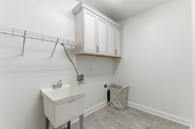 6772 Falls Ridge Ln, College Grove, TN 37046