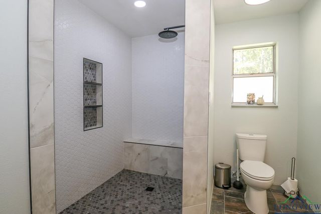 395 Delmora Drive, Longview, TX 75605