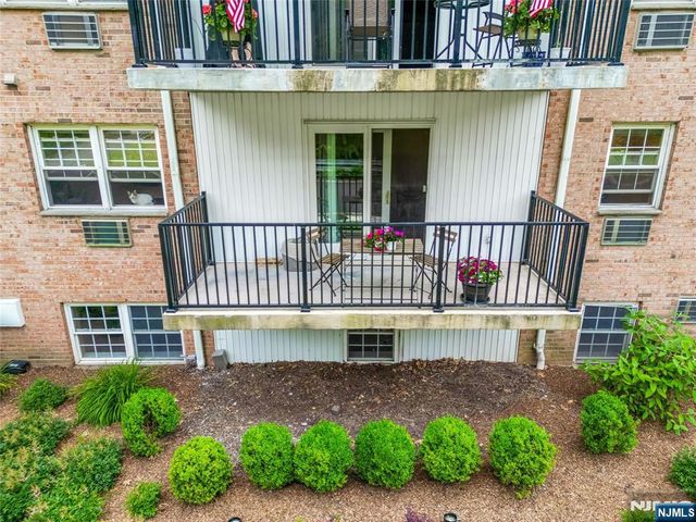 540 Fairview 102, Westwood, NJ 07675