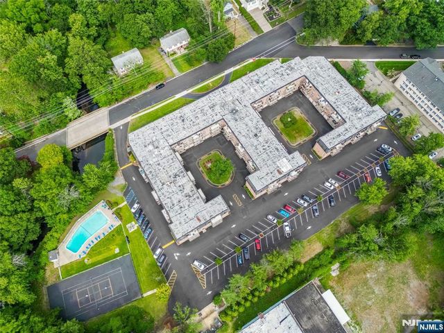 540 Fairview 102, Westwood, NJ 07675