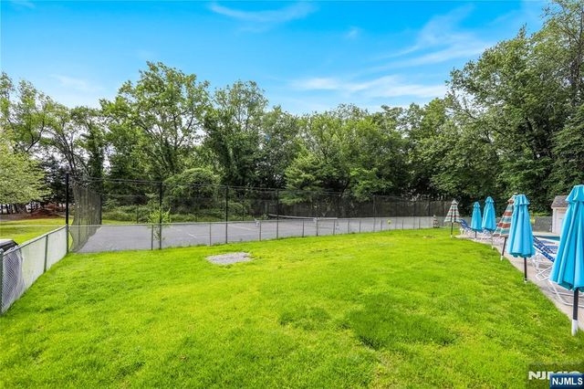 540 Fairview 102, Westwood, NJ 07675