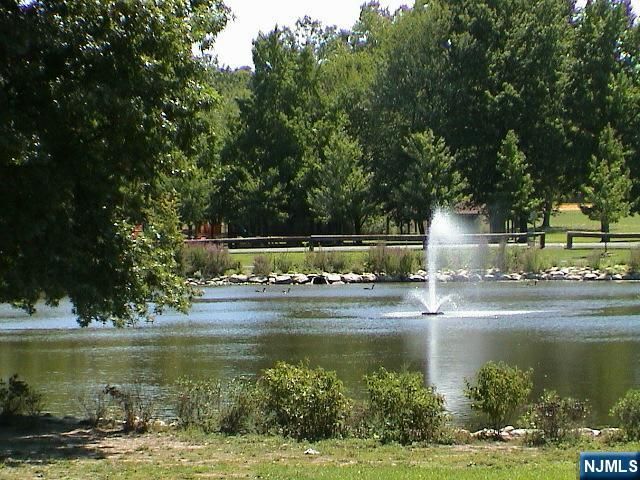 540 Fairview 102, Westwood, NJ 07675