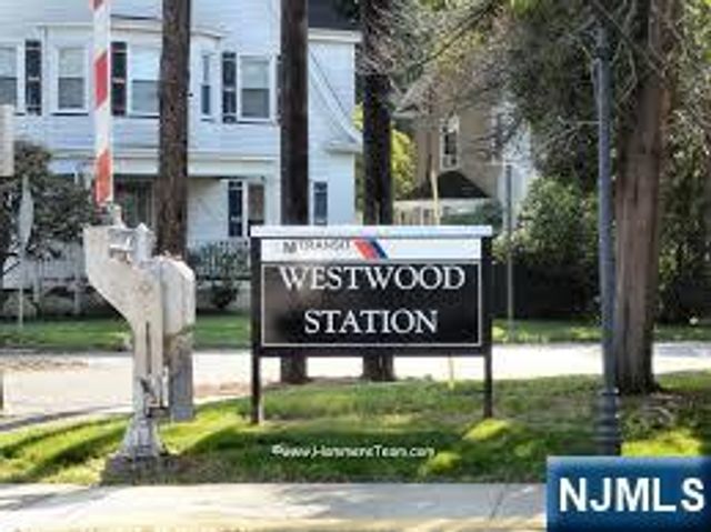 540 Fairview 102, Westwood, NJ 07675
