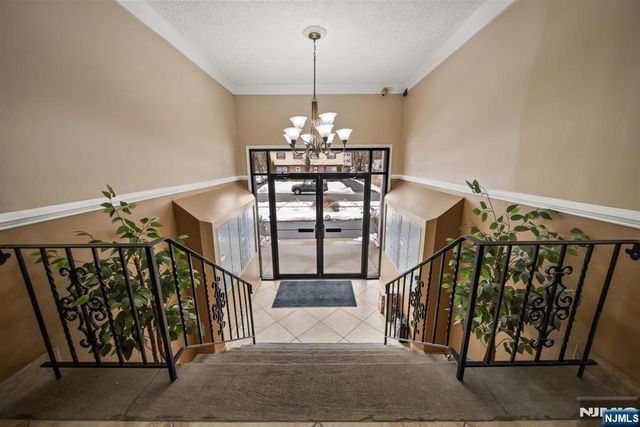 540 Fairview 102, Westwood, NJ 07675