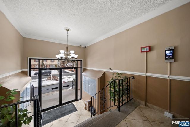 540 Fairview 102, Westwood, NJ 07675