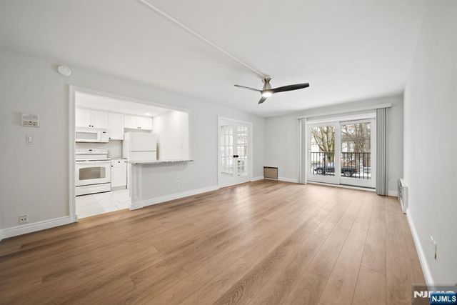 540 Fairview 102, Westwood, NJ 07675