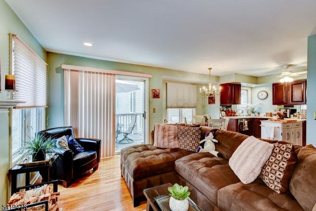 18 Dockery Dr, West Orange Twp., NJ 07052