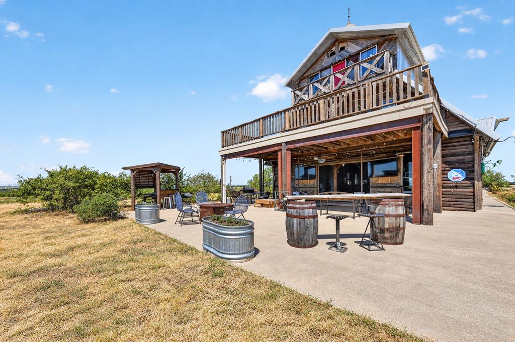 2770 County Road 1125b, Cleburne, TX 76033 — photo 2