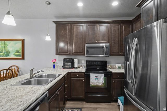 709 N 220 E, Salem, UT 84653