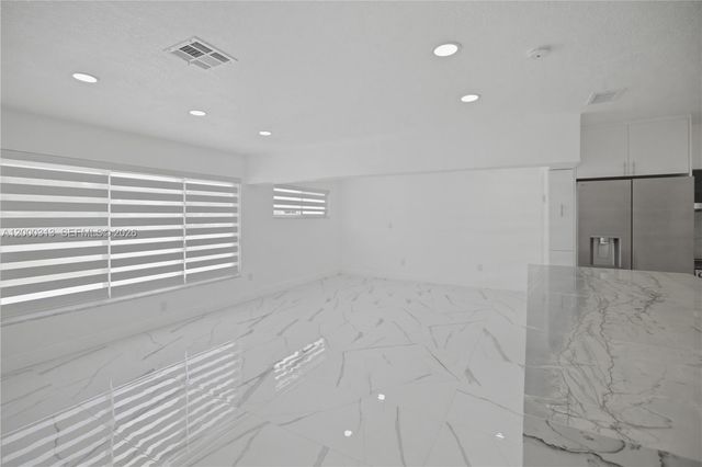 7051 SW 29th St, Miramar, FL 33023