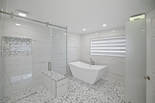 7051 SW 29th St, Miramar, FL 33023