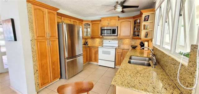 CALLE 9 ESTANCIAS DE SAN FERNANDO I 7, Carolina, PR 00983