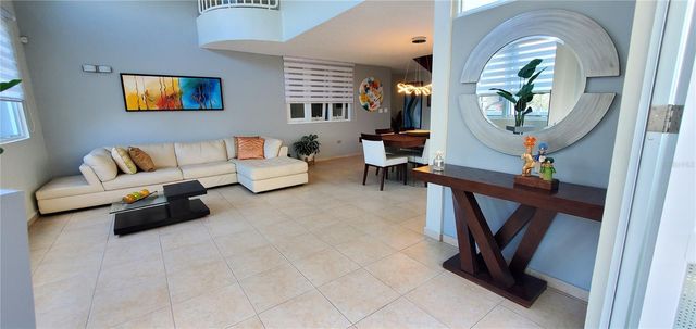 CALLE 9 ESTANCIAS DE SAN FERNANDO I 7, Carolina, PR 00983