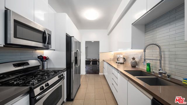 1818 Thayer Avenue 102, Los Angeles, CA 90025