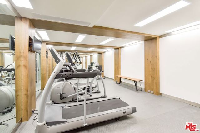 1818 Thayer Avenue 102, Los Angeles, CA 90025