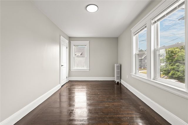 200 Narragansett Avenue, Providence, RI 02907