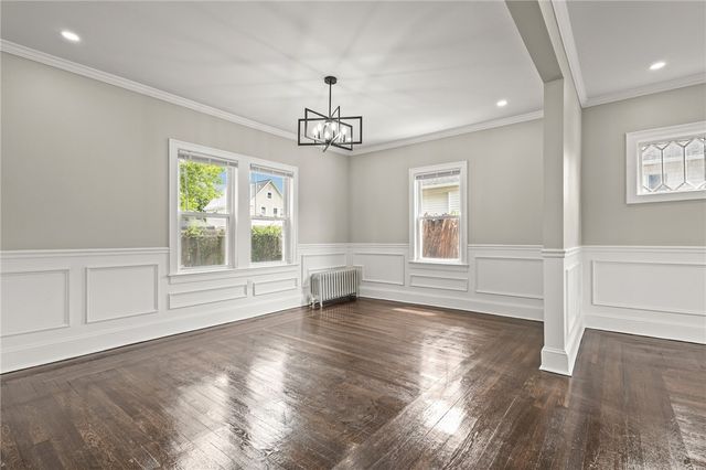 200 Narragansett Avenue, Providence, RI 02907