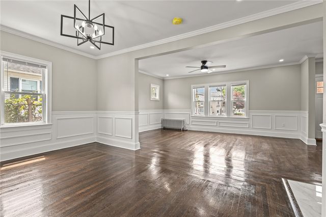 200 Narragansett Avenue, Providence, RI 02907
