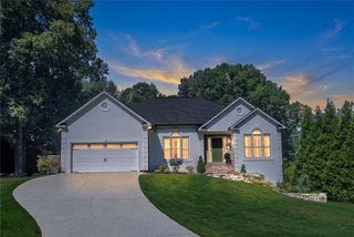 1216 Commonwealth Avenue SW, Marietta, GA 30064