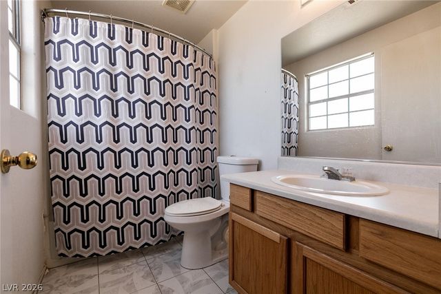 1956 Vista Malaga Street 103, Las Vegas, NV 89106