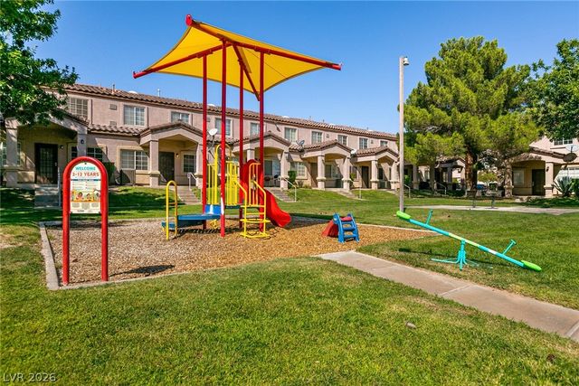 1956 Vista Malaga Street 103, Las Vegas, NV 89106