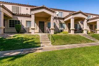 1956 Vista Malaga Street 103, Las Vegas, NV 89106