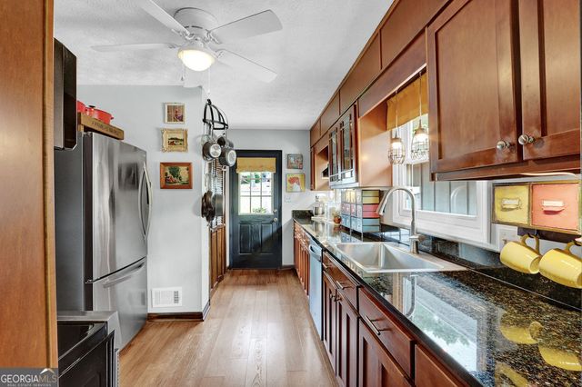 2987 Overwood Lane, Snellville, GA 30078