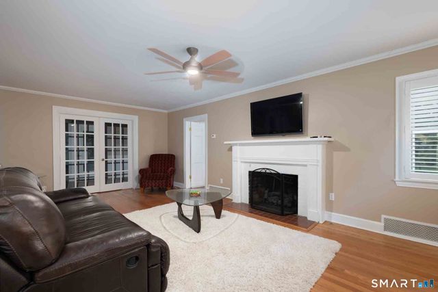 140 Round Hill Road, North Haven, CT 06473