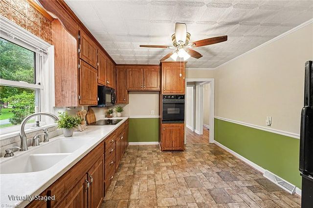 204 Broad Street, Reidsville, NC 27320