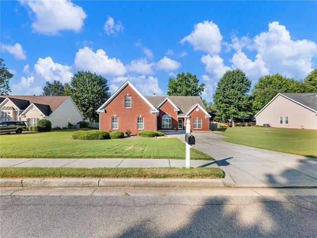 1256 Oakmont Ridge Drive, Lawrenceville, GA 30043