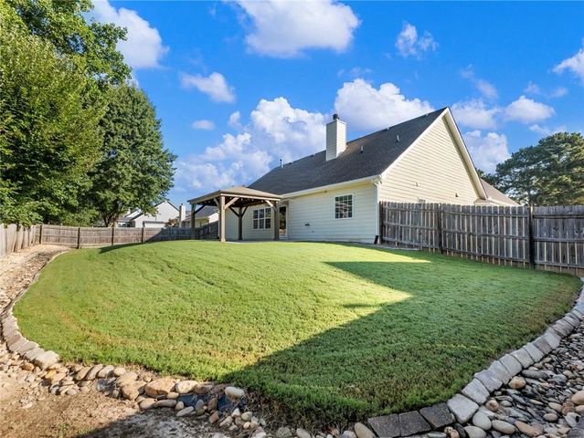 1256 Oakmont Ridge Drive, Lawrenceville, GA 30043