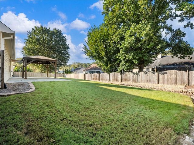 1256 Oakmont Ridge Drive, Lawrenceville, GA 30043