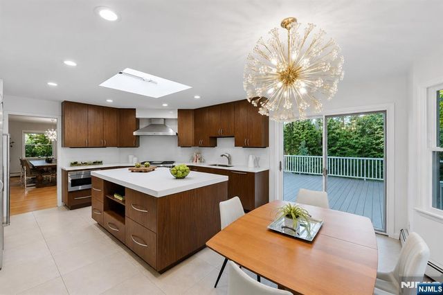 97 Lawrence Parkway, Tenafly, NJ 07670