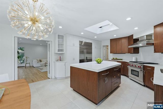 97 Lawrence Parkway, Tenafly, NJ 07670