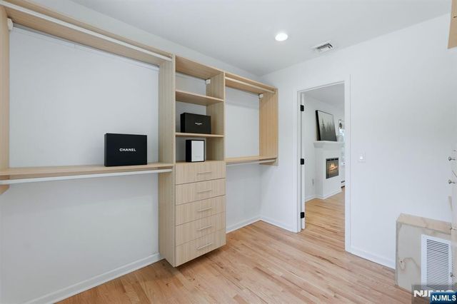 97 Lawrence Parkway, Tenafly, NJ 07670